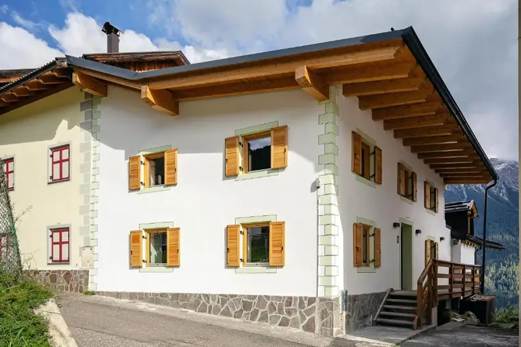 La casa vista dalla strada